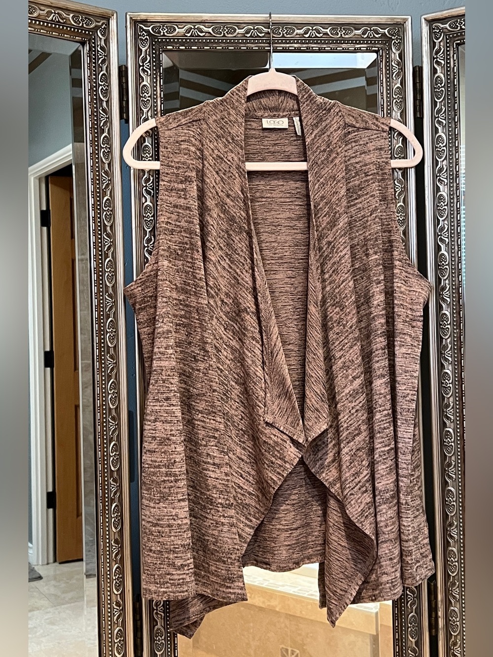 LOGO by Lori Goldstein Heathered Waterfall
Vest - Sz L